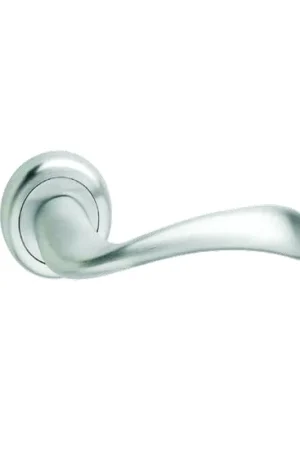 Ordina Subito Maniglia Nuri rosetta e bocchetta chiave cromo satinato MA264700032