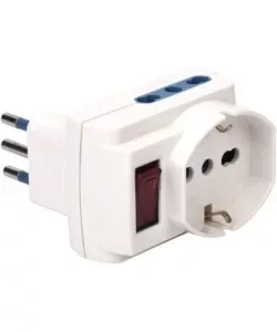 Adattatore multisize polypool colore bianco con spina standard italiana e 3 prese pluristandard 10a/16a Offerta Speciale