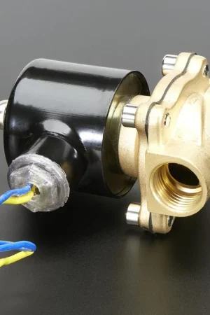 Adafruit Elettrovalvola in ottone per liquidi - 12 V - Filettatura G/BSP da 1/2 pollice Promozione