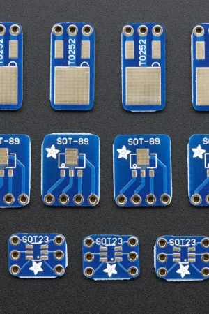 Adafruit Set PCB breakout SMT per SOT-23, SOT-89, SOT-223 e TO252 Spedizione Espresso