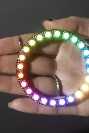 A Buon Prezzo Adafruit NeoPixel Ring - 24 x 5050 LED RGBW con driver integrati