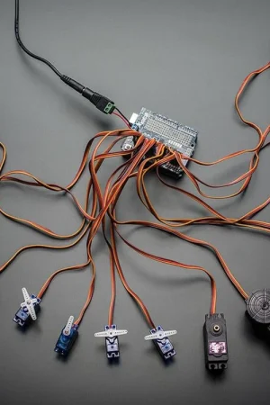 Adafruit 16 canali 12 bit PWM/Servo Shield - interfaccia I2C Prezzo Conveniente