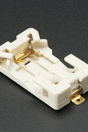 Adafruit Portabatteria CR2032 cucibile Soddisfatti O Rimborsati