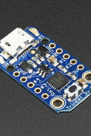 Adafruit Trinket - Mini Microcontrollore - Logica 3.3V Ordina Subito